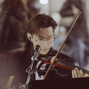 爆乳阿姨三级片
